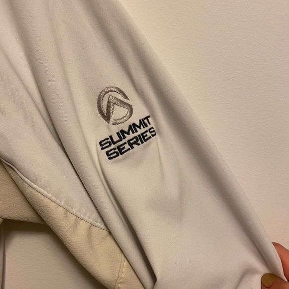 North Face white windbreaker jacket - Picture 5 of 7